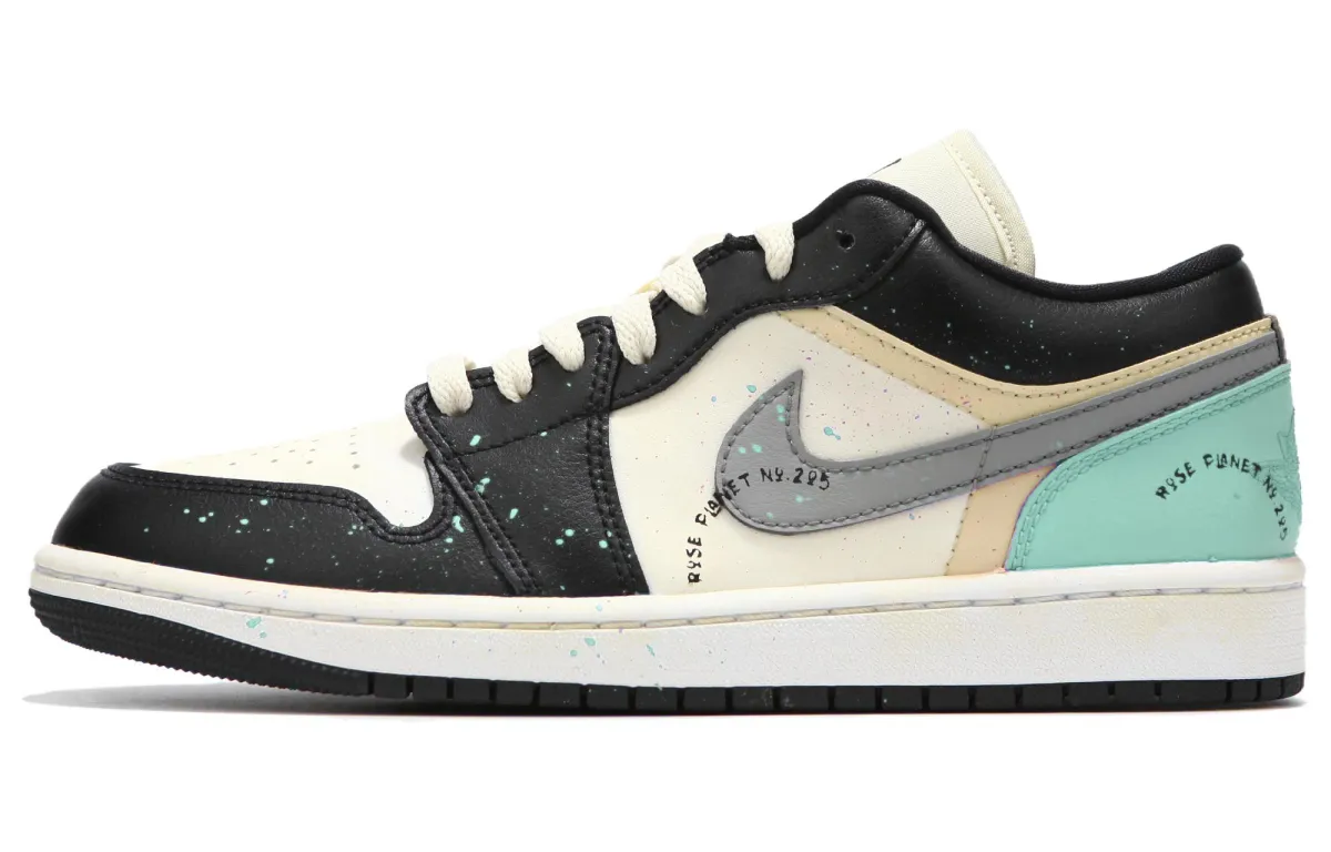 Jordan Air Jordan 1 Low top Vintage Basketball Shoes Women's Black Green