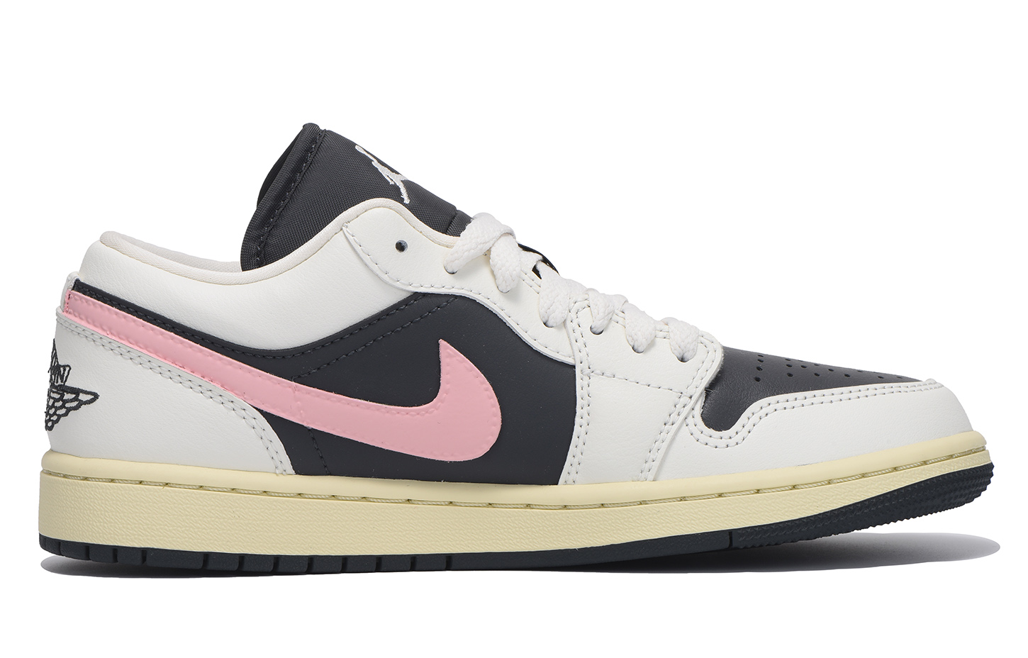 Jordan Air Jordan 1 Slip Resistant Coverage Slip Resistant Coverage Low top Vintage Basketball Shoes Women’s