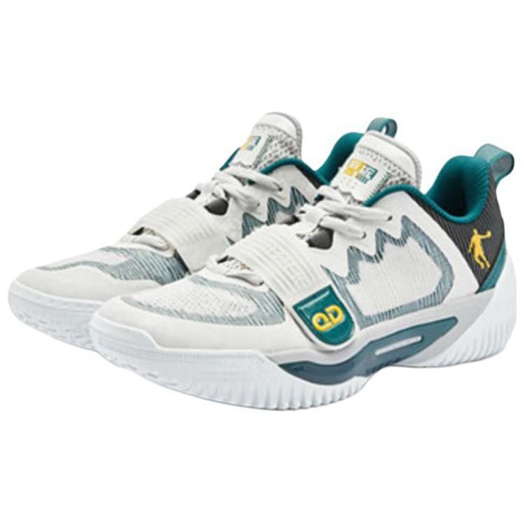 QIAODAN 6TEAM Refinement Slip Resistant Abrasion Resistant Low top Basketball Shoes Men’s Gray Green