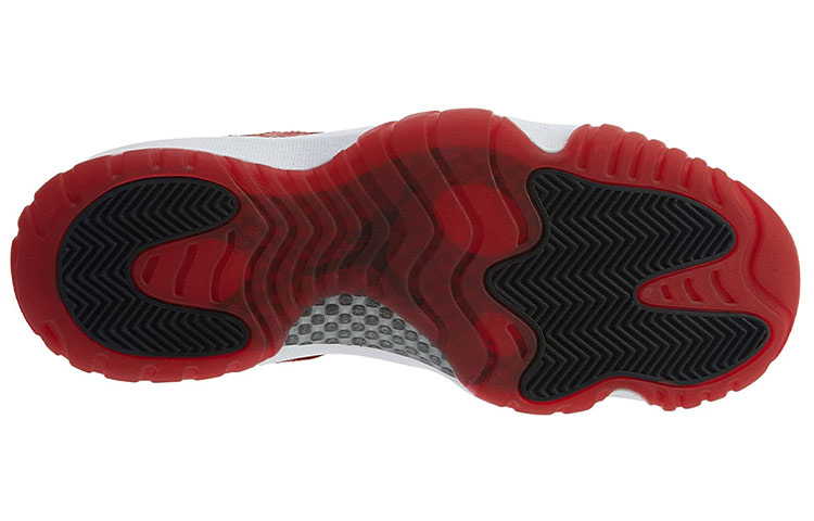 Мужские кроссовки Jordan Air Jordan 11 Retro Low IE White Gym Red OG (бело-красные) — 白/体育红/黑 — фото 5