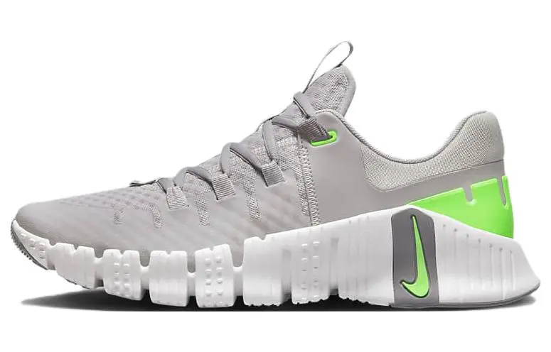 Nike Free Metcon 5 Iron Ore Green Strike