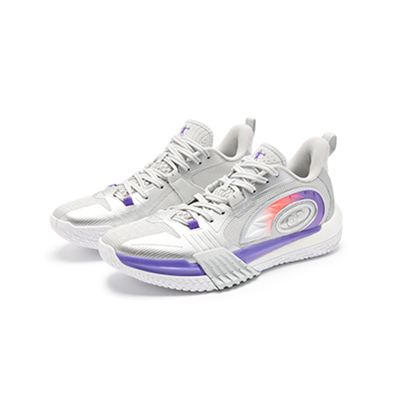 QIAODAN Polished 7 Low top Basketball Shoes Men’s Gray Silver