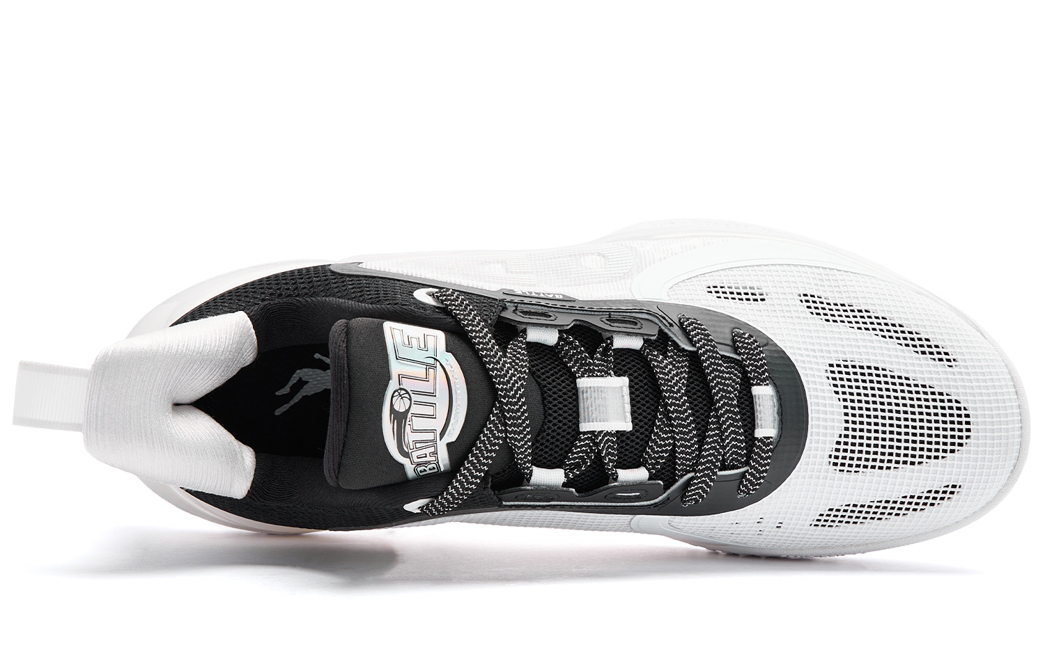 QIAODAN Cushioning Slip Resistant Abrasion Resistant Low top Basketball Shoes Men’s Jordan White Black