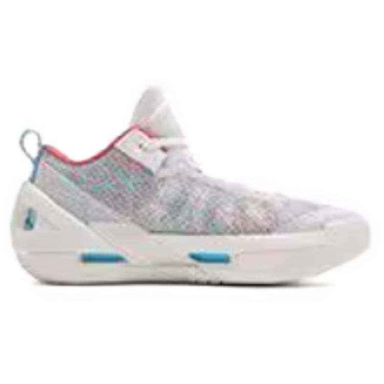 QIAODAN Cushioning, Wear Resistant Low top Basketball Shoes Men’s White Blue