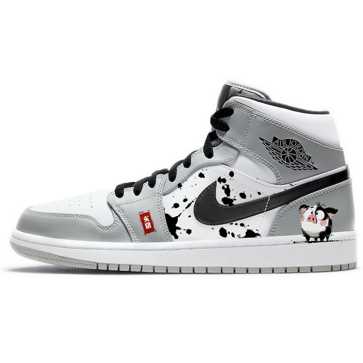 Jordan Air Jordan 1 Cushioning Slip Resistant Abrasion Resistant Mid top Vintage Basketball Shoes Men’s Smoke Gray