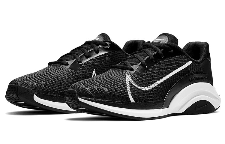 Женские кроссовки Nike SuperRep Surge (черно-белый) — фото 3