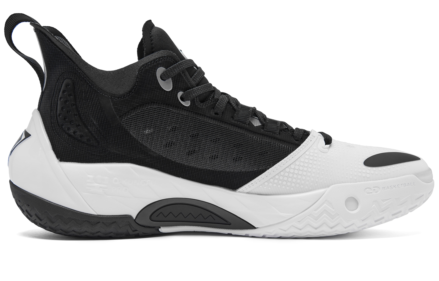 QIAODAN Poisonous Fangs PRO 3.0 Tai Chi Mid top Basketball Shoes Men’s White Black
