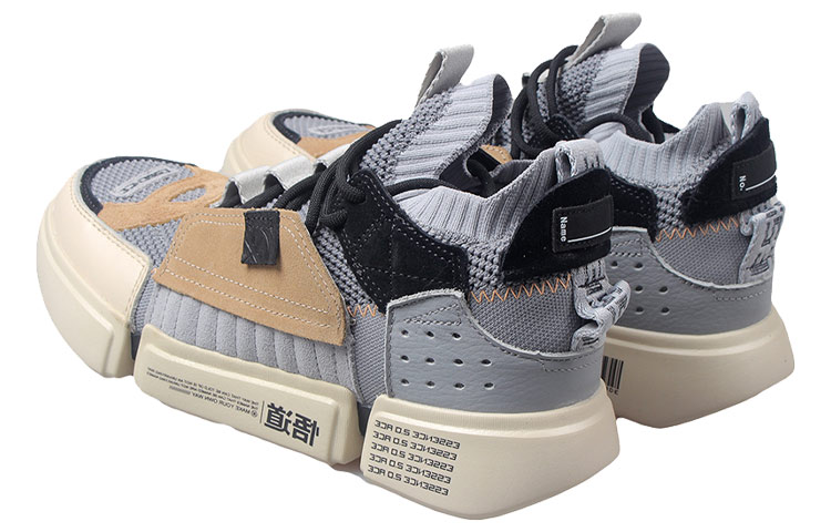 Li Ning Vintage Slip Resistant Abrasion Resistant Mid top Basketball Shoes Men’s Gray
