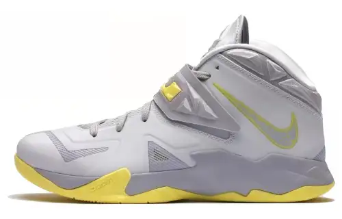 Nike LeBron Zoom Soldier 7 'Sonic Yellow'