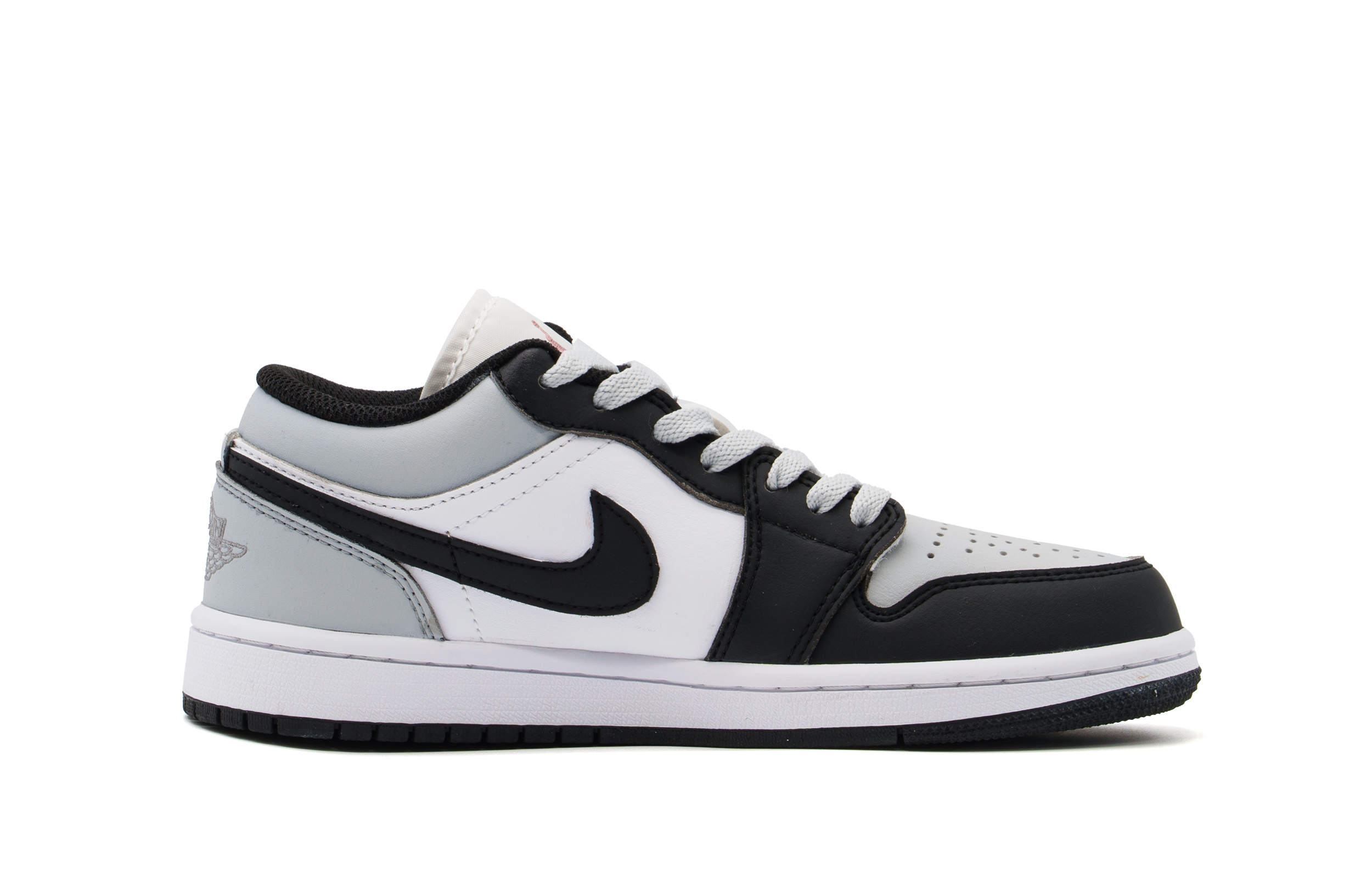 Jordan Air Jordan 1 Abrasion Resistant Low top Skateboard Shoes Unisex Black Gray