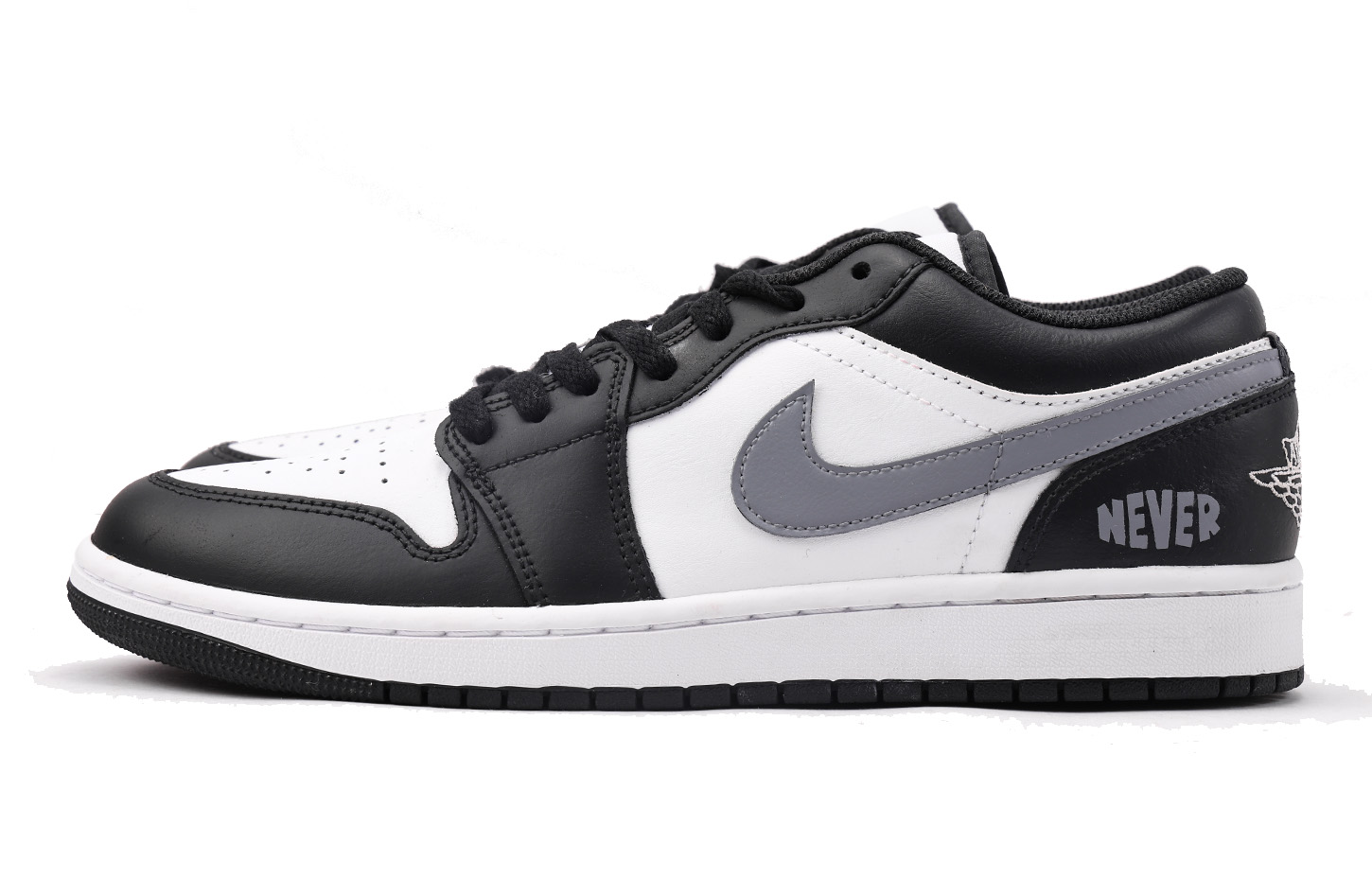 Jordan Air Jordan 1 Slip Resistant Abrasion Resistant Low top Vintage Basketball Shoes Men’s Black White Gray