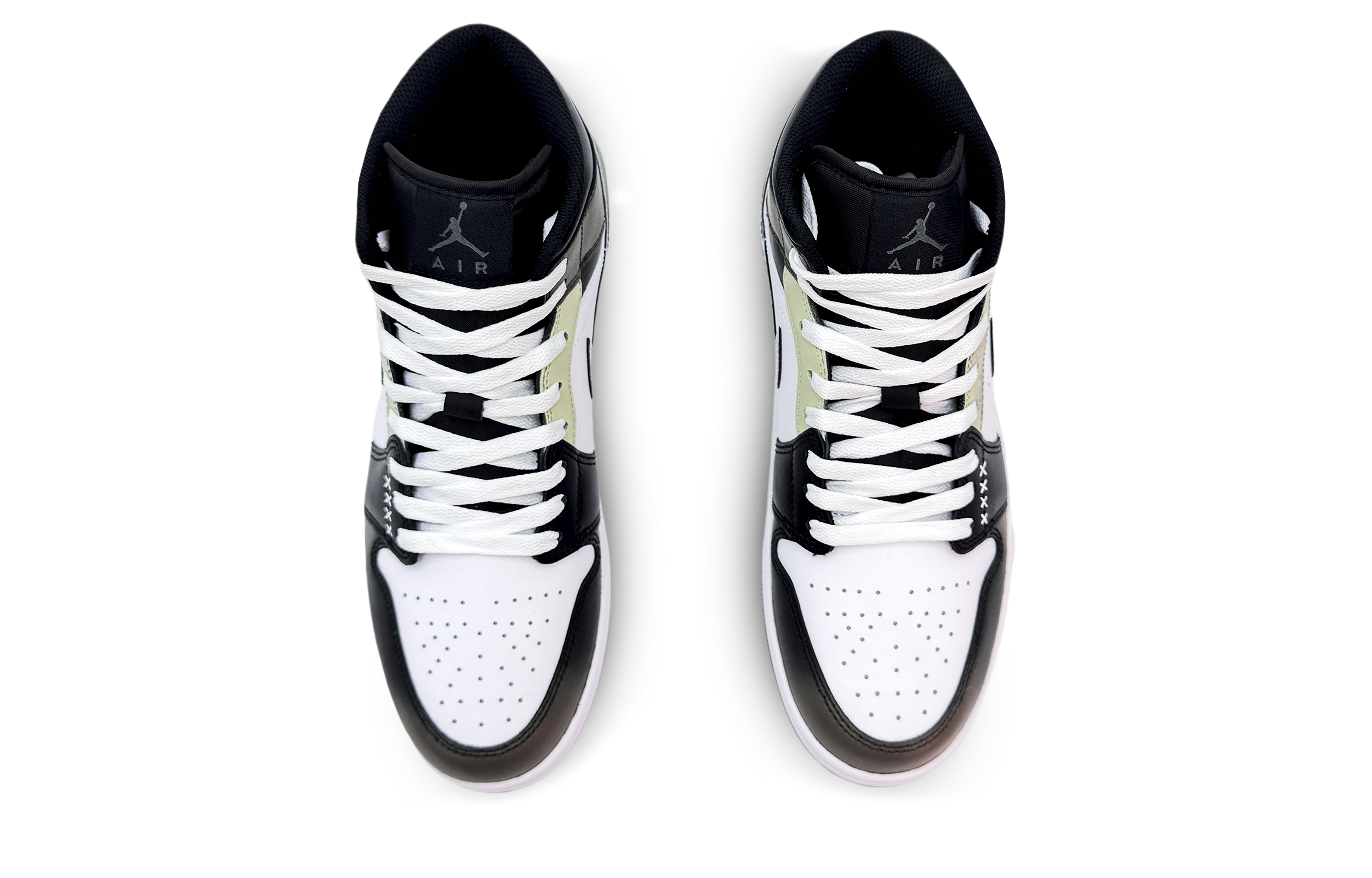 Jordan Air Jordan 1 Abrasion Resistant Mid top Vintage Basketball Shoes Unisex Black White Brown