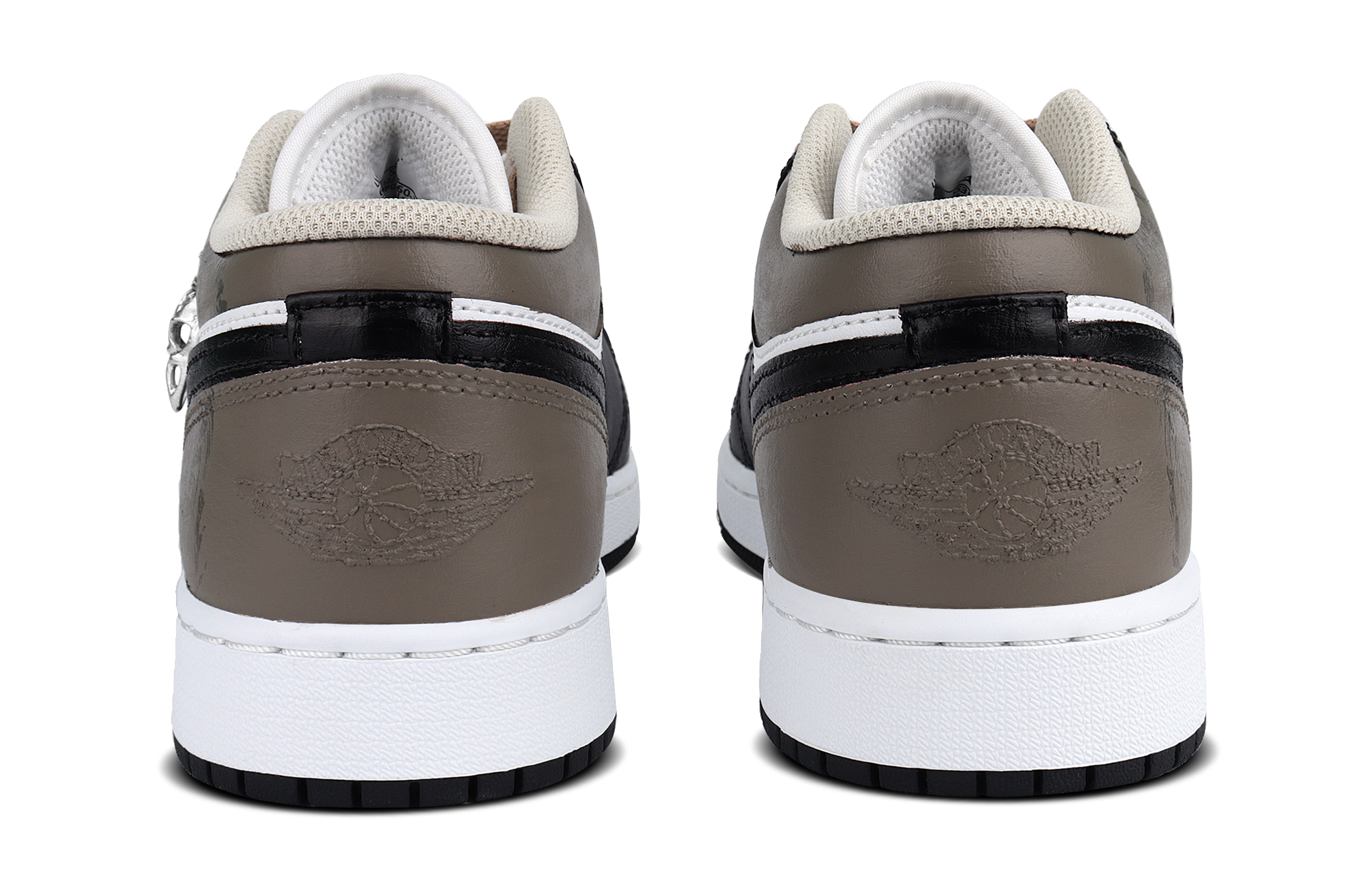 Jordan AJ1 Leather Abrasion Resistant Low top Vintage Basketball Shoes Unisex Black White Brown