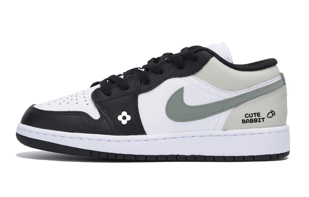 Jordan Air Jordan 1 Low top Vintage Basketball Shoes Men's White Gray