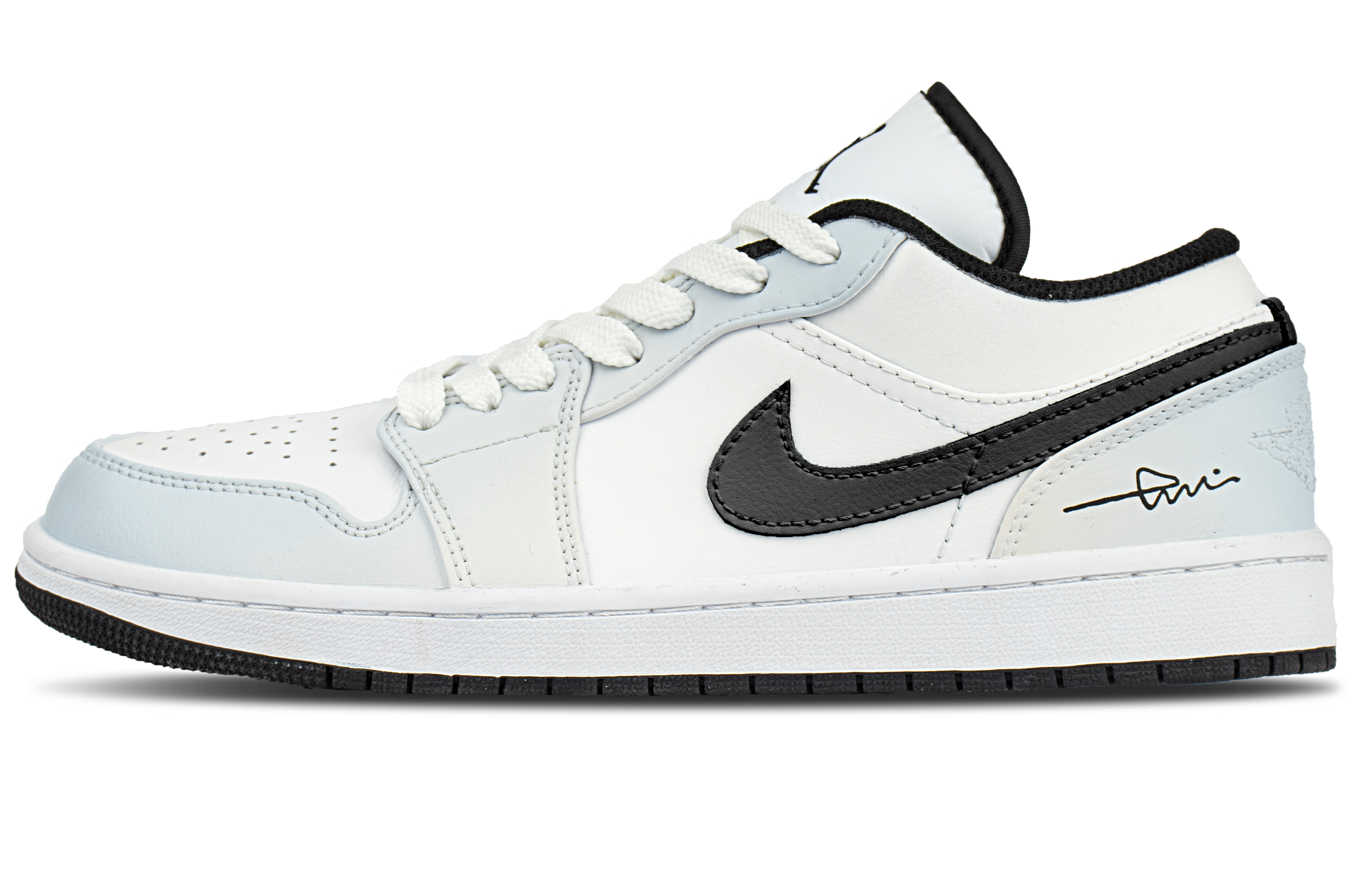 Jordan Air Jordan 1 Synthetic Leather Abrasion Resistant Low top Vintage Basketball Shoes Unisex Light Blue