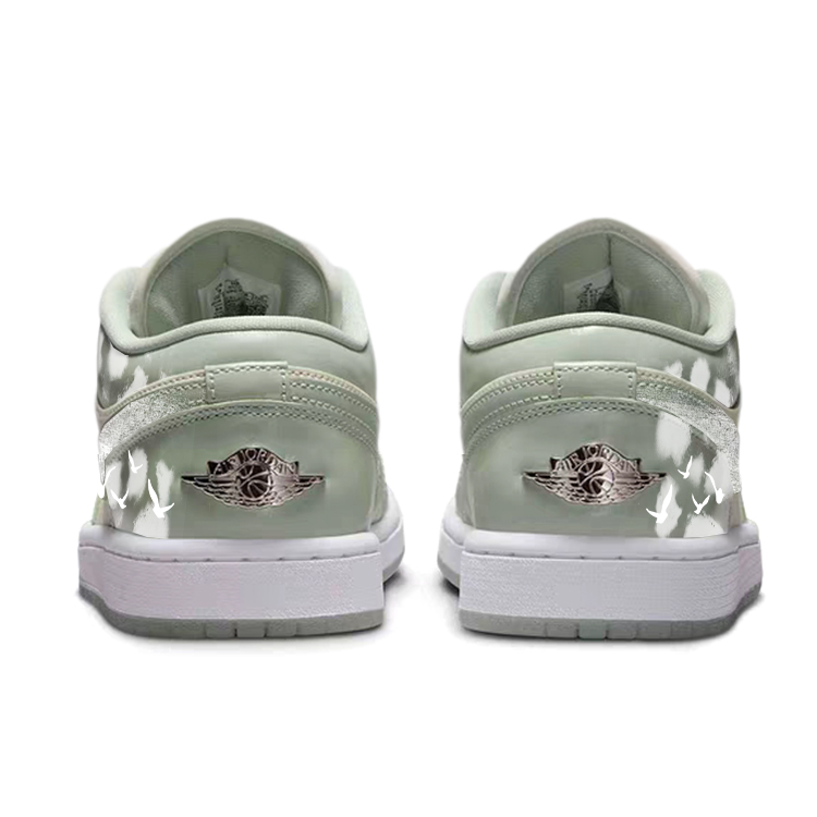 Jordan Air Jordan 1 Comfortable Low top Vintage Basketball Shoes Women’s Green