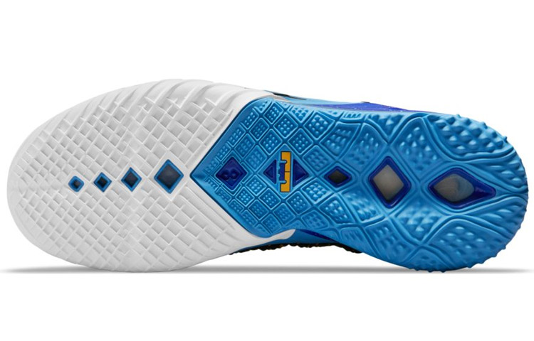 Мужские кроссовки Nike Lebron 18 EP "Minneapolis Lakers" (черно-сине-желтые) — Чёрный / синий / жёлтый — фото 6