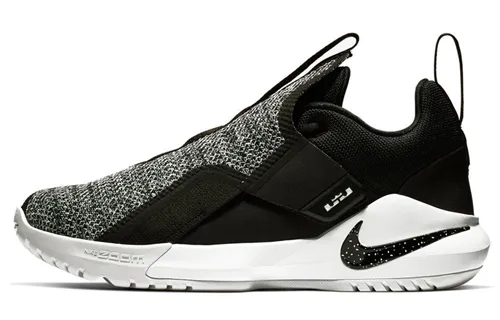 Nike Ambassador 11 Black Oreo