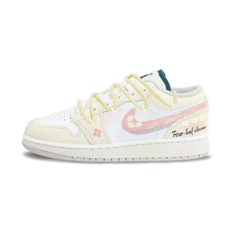 Jordan Air Jordan 1 Abrasion Resistant Abrasion Resistant Low top Vintage Basketball Shoes Unisex Yellow