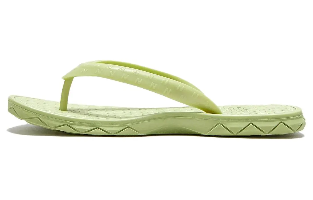 New Balance Comfortable Slip Resistant Flip Flops Women's Green