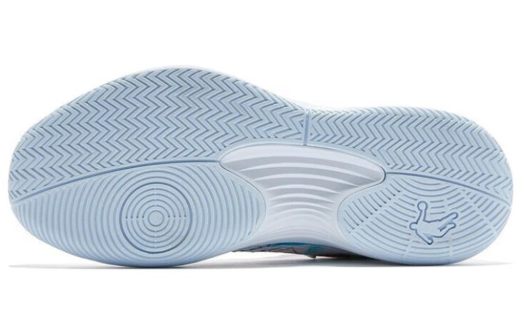QIAODAN Slip Resistant Abrasion Resistant Mid top Basketball Shoes Men’s White Black Blue