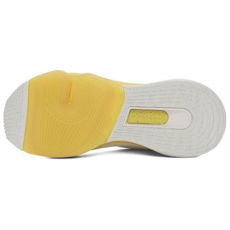 Nike VERSAIR Wear resistant And Lightweight Low top Training Shoes Women’s White