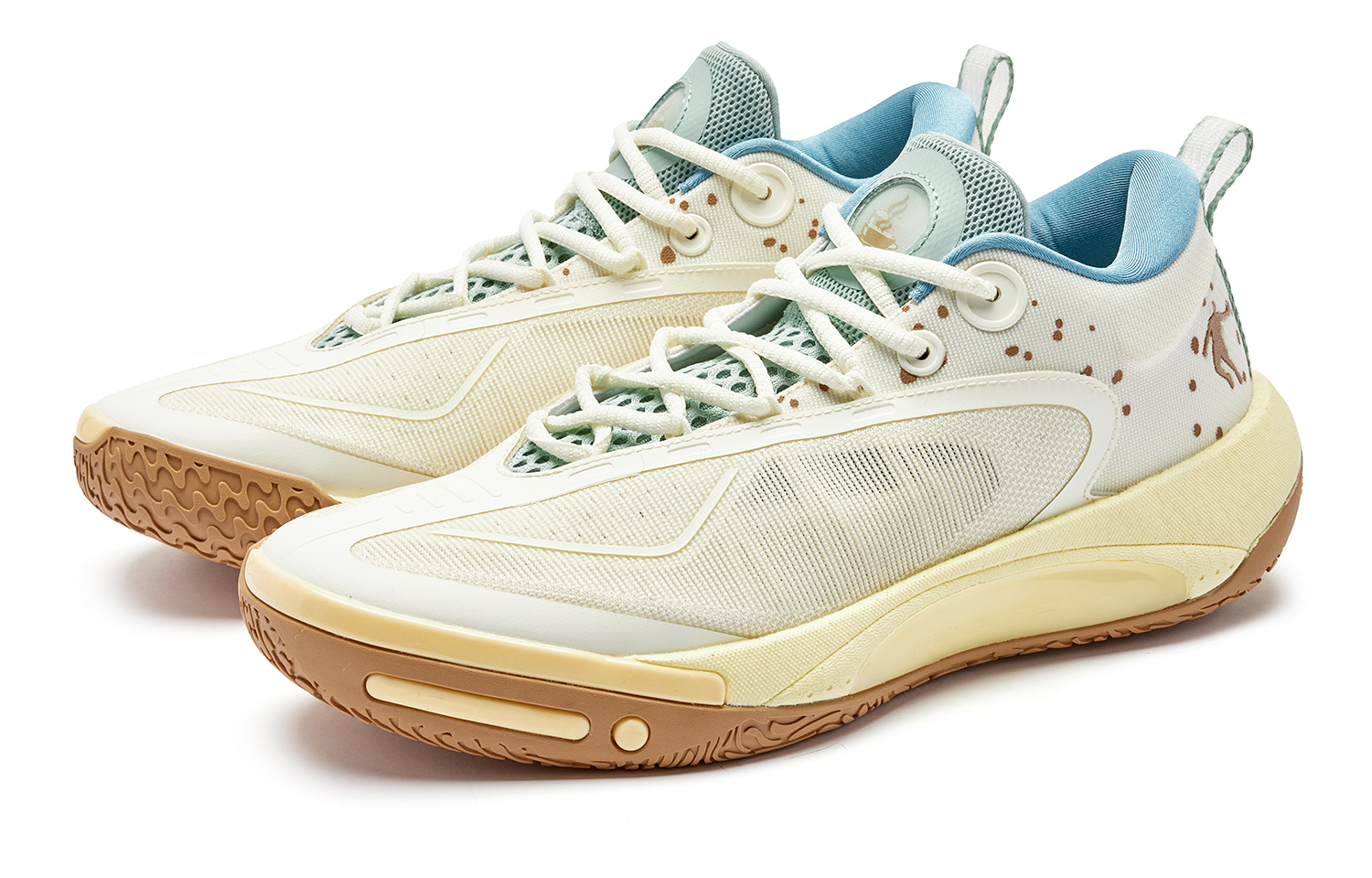 QIAODAN Wind Blade 4 PRO Low top Basketball Shoes Men’s Beige Blue