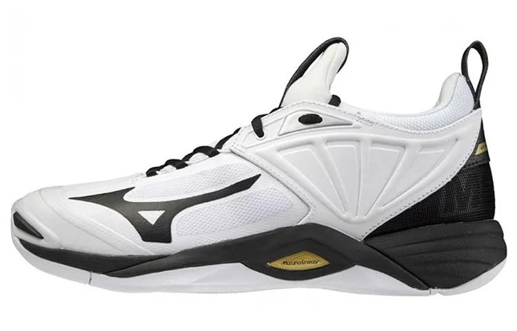Mizuno Wave Momentum 2 'White'
