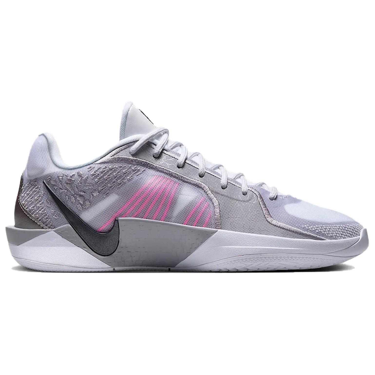 Nike Sabrina 2 ‘Lily’