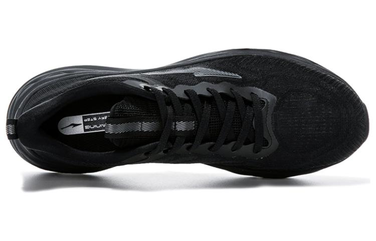 Erke Slip Resistant And Breathable Low top Training Shoes Men’s Black