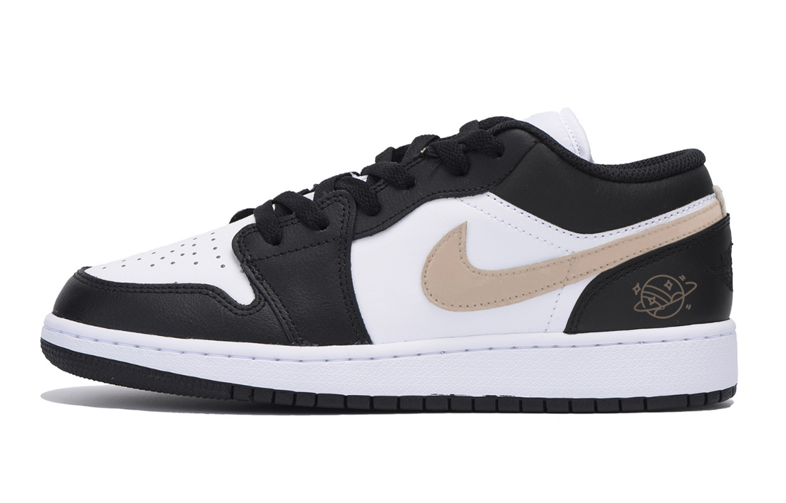 Jordan Air Jordan 1 Slip Resistant Abrasion Resistant Cushioning Low top Vintage Basketball Shoes Men’s Black Brown