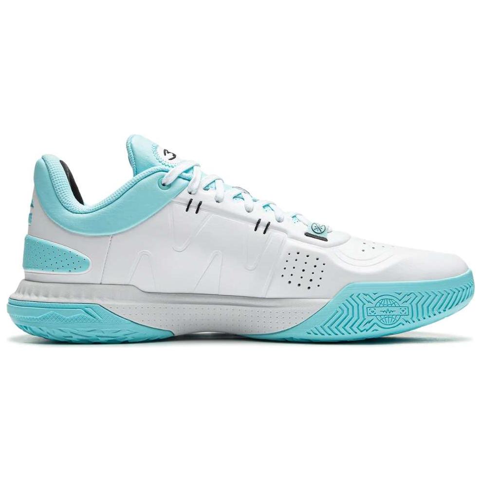Li Ning Slip Resistant, Abrasion Resistant, Lightweight Low top Basketball Shoes Men’s White Blue