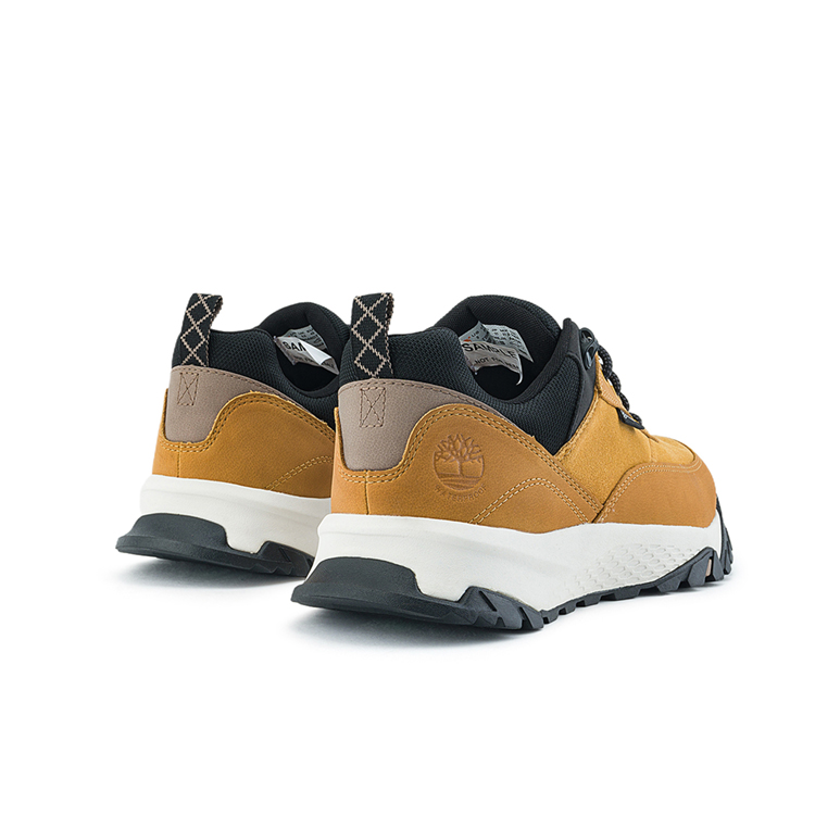 Timberland Mountaineering & Hiking Shoes Men’s Wheat