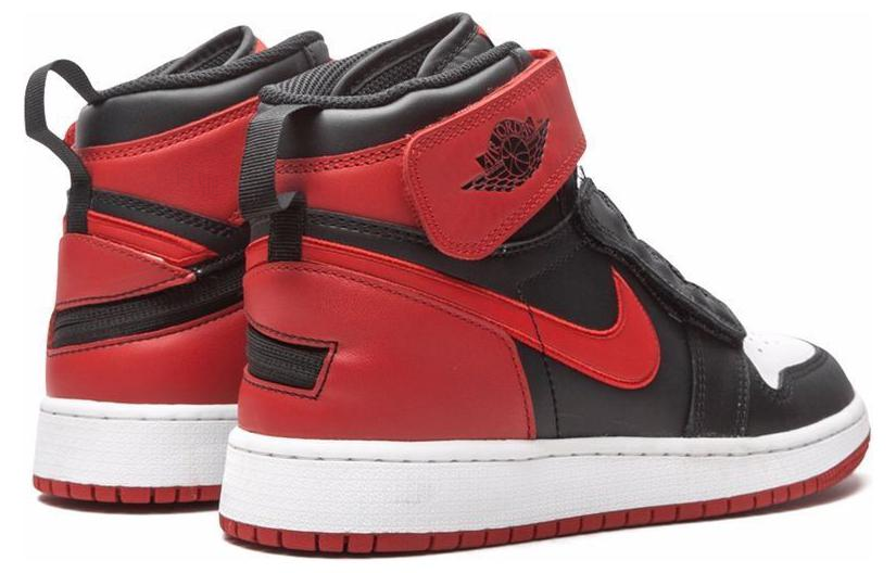 Женские кроссовки Jordan Air Jordan 1 High FlyEase "Gym Red" (черно-красно-белые) — Чёрныйкрасныйбелый — фото 4