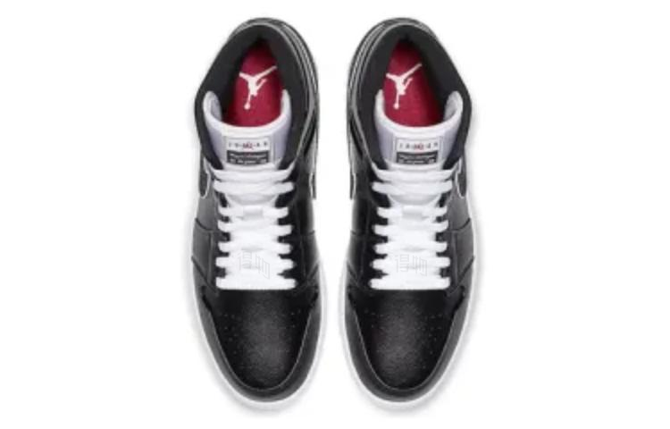 Мужские кроссовки Jordan Air Jordan 1 Mid "Maybe I Destroyed the Game" OG (черные) — Чёрный / белый — фото 3