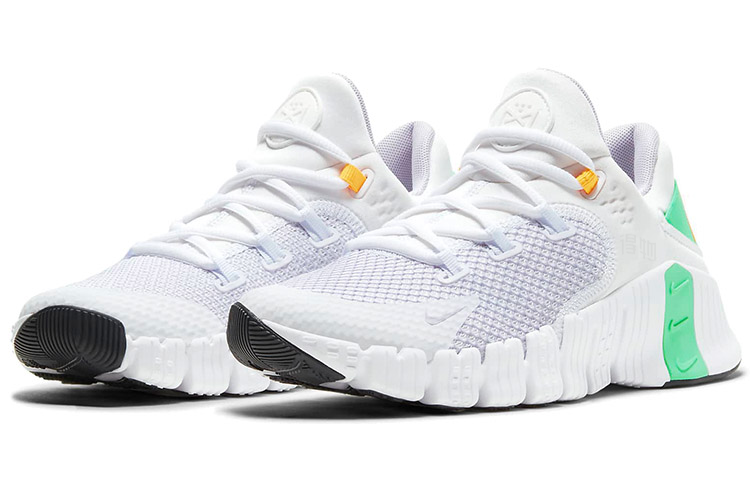 Женские кроссовки Nike Free Metcon 4 (белые) — Белый — фото 3
