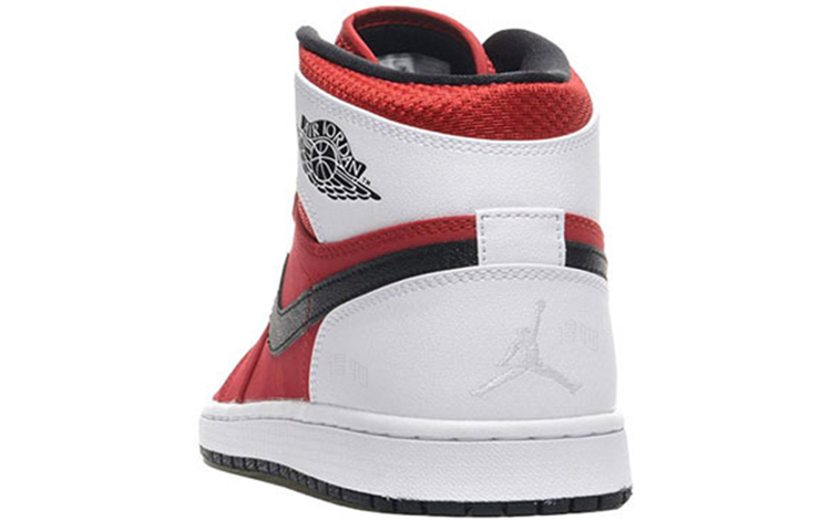 Мужские кроссовки Jordan Air Jordan 1 Retro (красно-белые) — фото 4