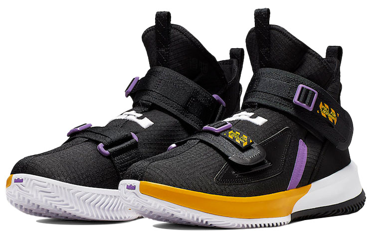 Мужские кроссовки Nike Zoom Soldier 13 LeBron SFG EP (черные) — фото 3