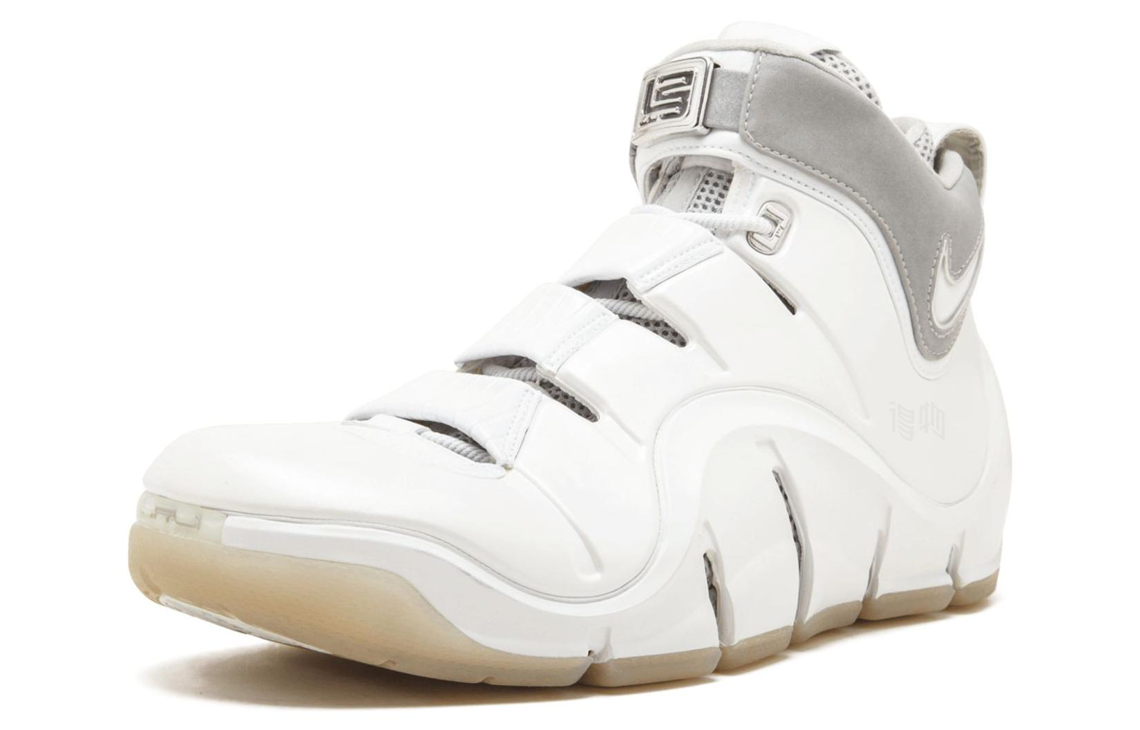 Мужские кроссовки Nike Lebron 4 White Chrome (бело-серые) — Белый / серый — фото 2