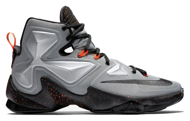 Мужские кроссовки Nike Lebron 13 Lava 13 (серые с лавовым) — 金属银/能量/宝石绿/黑 — фото 2
