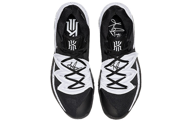 Мужские кроссовки Nike Kyrie 5 (черно-белые) — фото 4