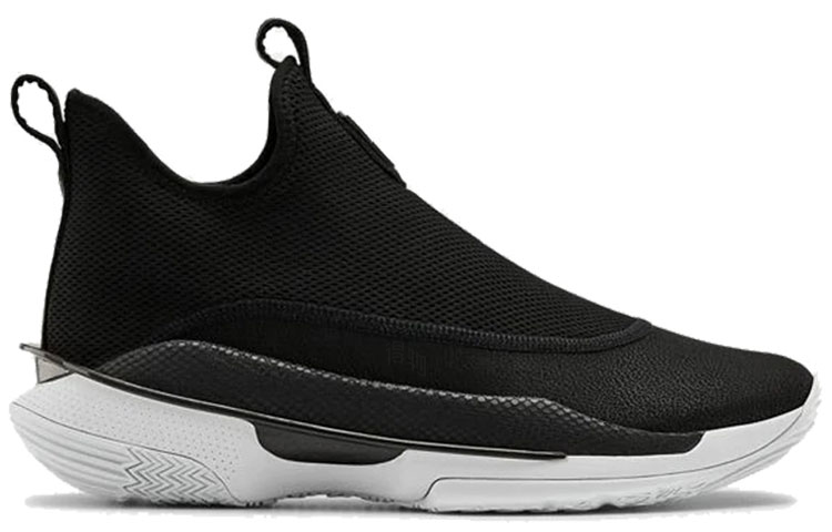 Мужские кроссовки Under Armour Curry 7 (черные) — фото 2