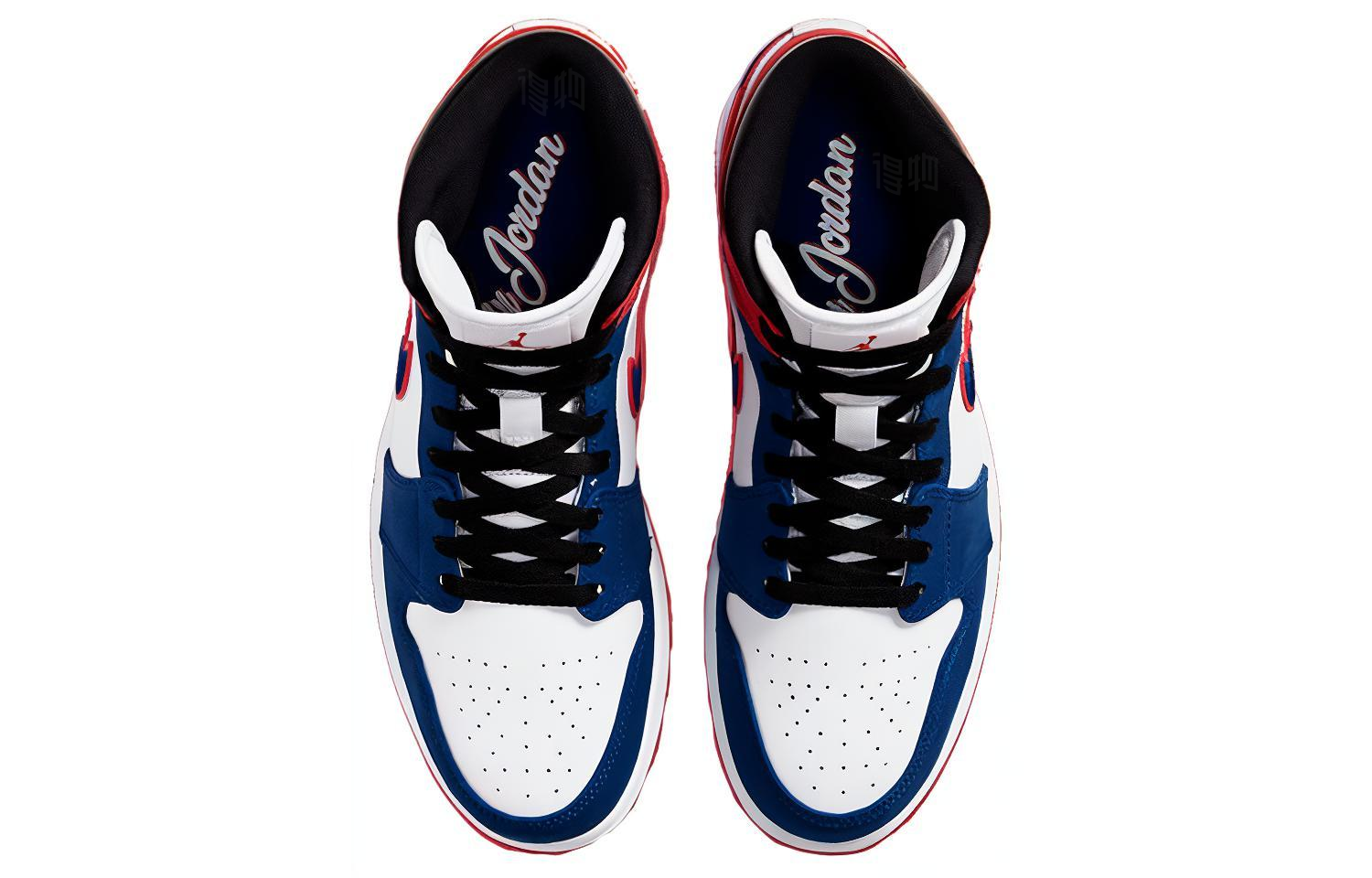 Мужские кроссовки Jordan Air Jordan 1 Mid (бело-сине-красные) — фото 3