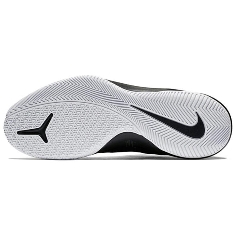 Мужские кроссовки Nike Air Versitile 2 (черно-белый) — фото 5