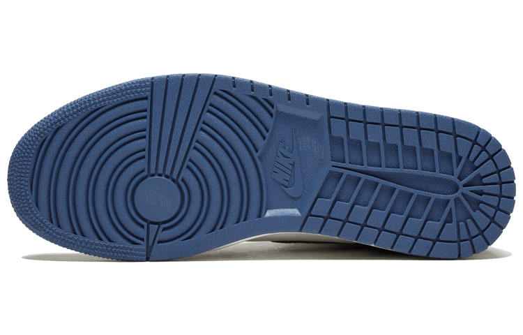 Мужские кроссовки Jordan Air Jordan 1 Retro High Blue Moon (сине-белые) — Чёрный / белый / синий — фото 5