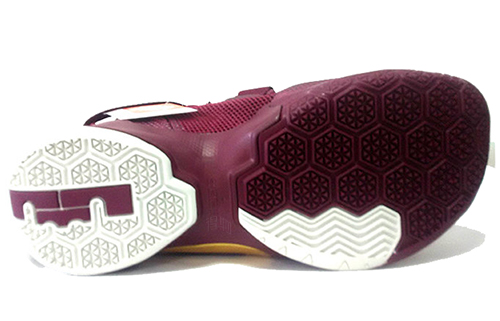 Мужские кроссовки Nike zoom soldier 9 (красный / желтый) — Красный / жёлтый — фото 3