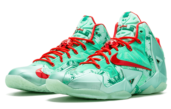 Мужские кроссовки Nike Lebron 11 Christmas OG (зеленые) — 荧光绿/浅红/绿 — фото 2