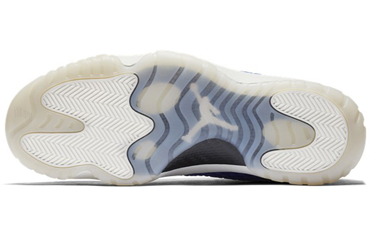 Мужские кроссовки Jordan Future (бело-синий) — фото 5