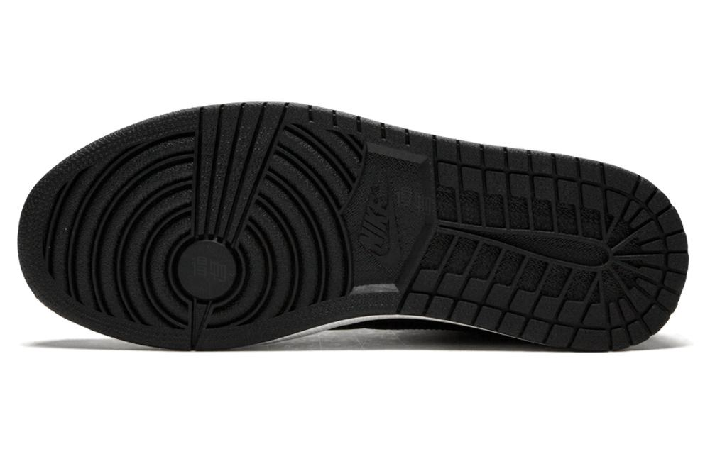 Мужские кроссовки Jordan Air Jordan 1 Retro Un-Supreme (черно-белые) — фото 5
