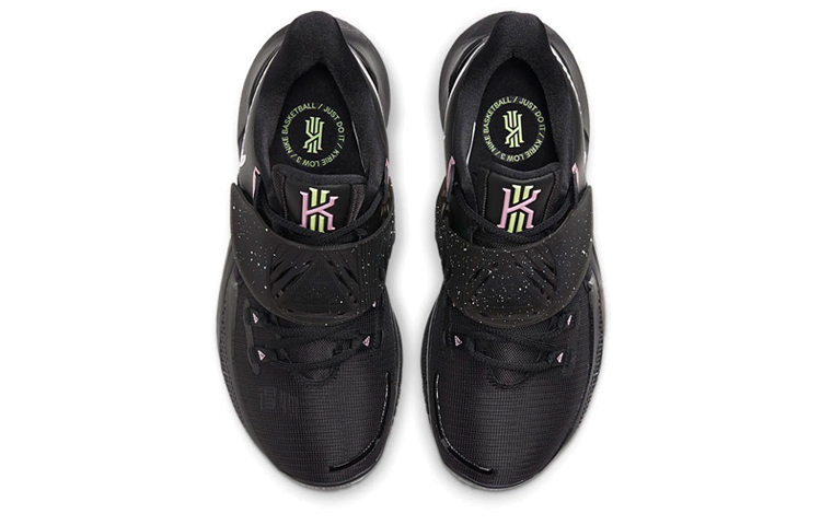 Мужские кроссовки Nike Kyrie Low 3 (черно-розовые) — фото 4